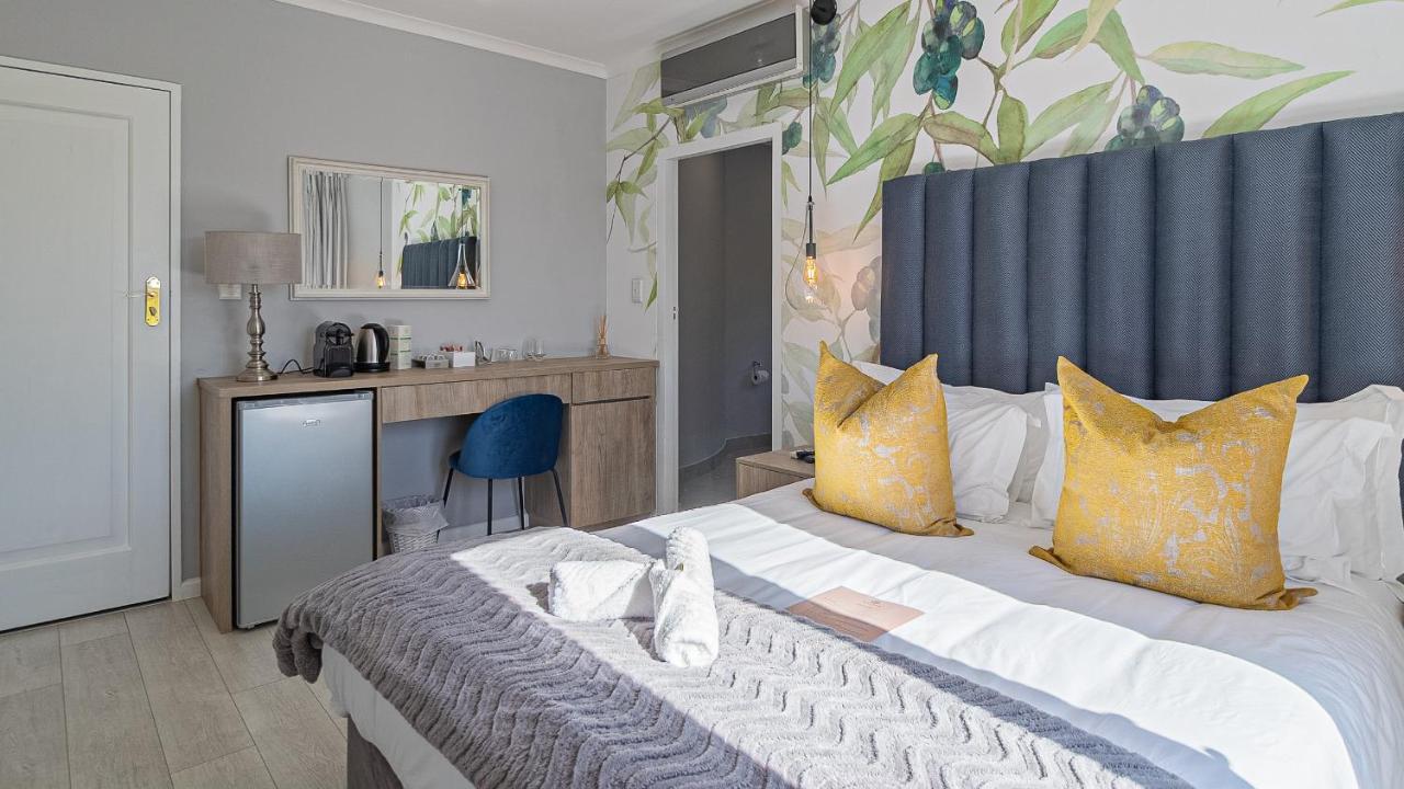 Hotel The Salene &